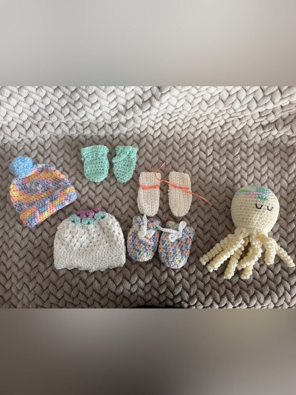 Handmade Multicolor & Cream Baby Hat and Bootie Set - Kids Accessories